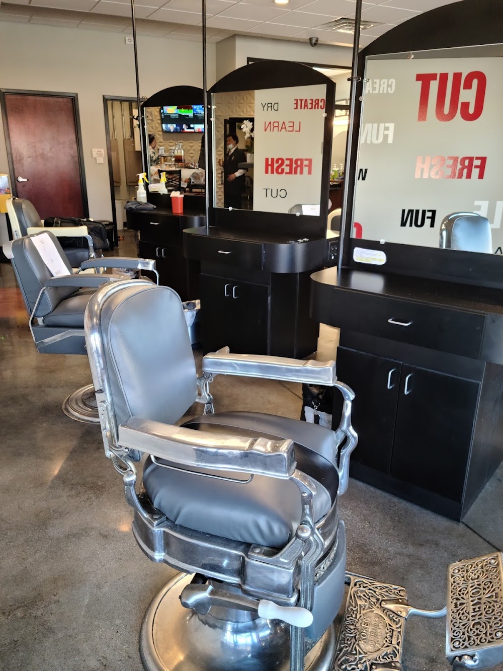 Tomorrow’s Image Barber & Beauty Academy of Virginia