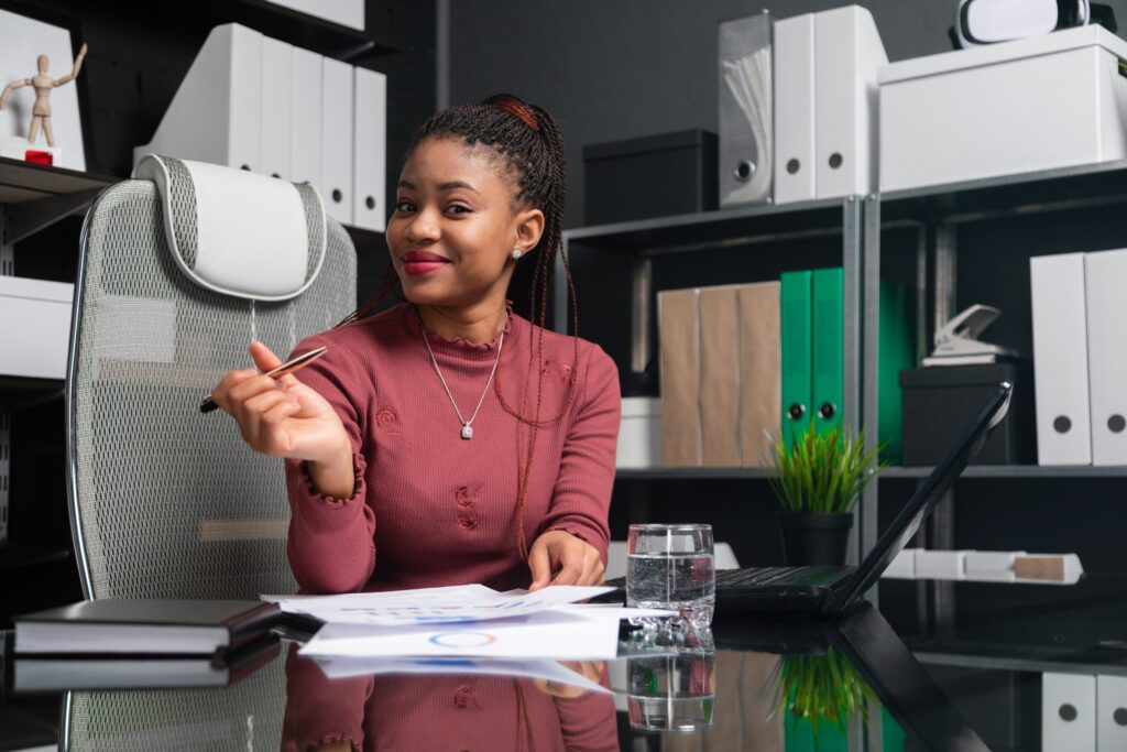 Top Benefits of Hiring a Professional Accountant for Your Small Business